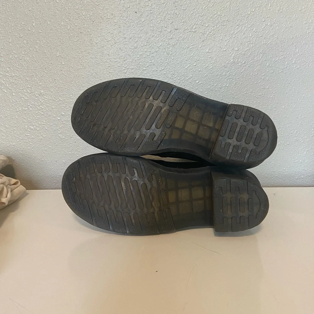 Dr. Martens Cadence Chelsea Boots - Picture 7 of 7